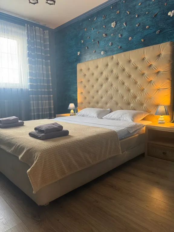 Загородный дом с бассейном