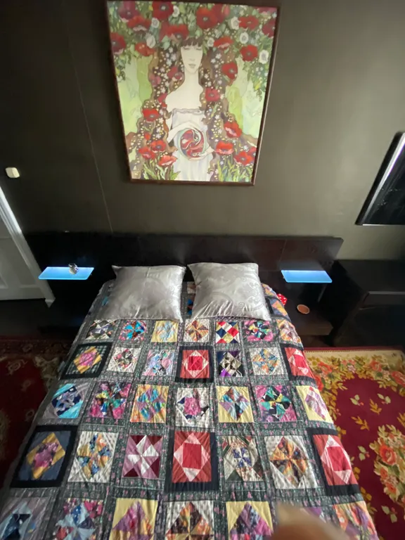 Атмосферная сталинка в центре города