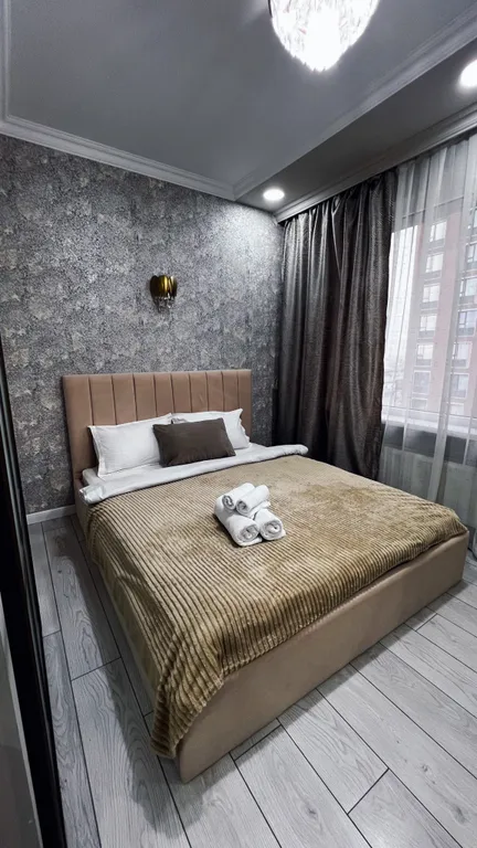 Квартира 3-комнатные апартаменты бизнес класса — аренда посуточно в Алматы