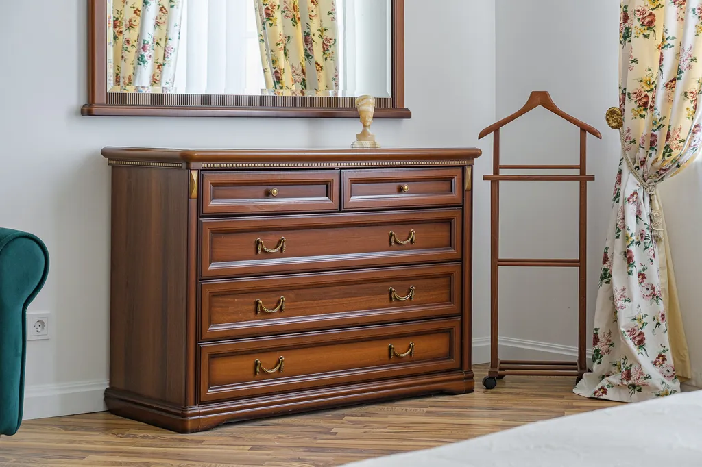 Элегантная квартира Delux с тремя спальнями, парковкой у Эрмитажа