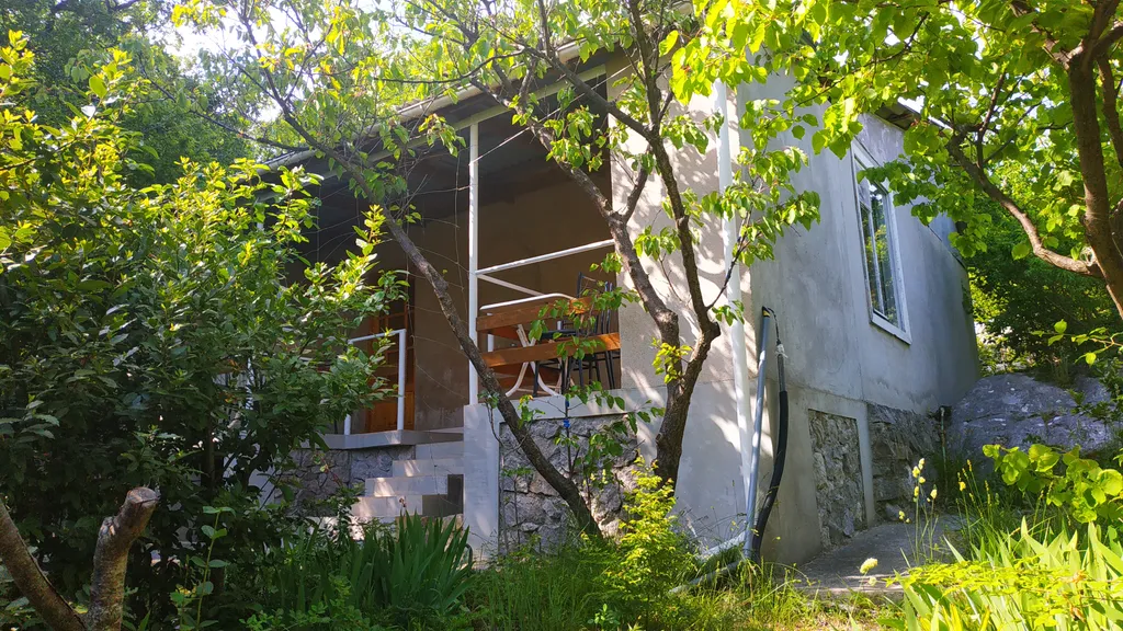 Коттедж Благоустроенный 1-к номер в частном доме, курорт пгт Кацивели — Кацивели