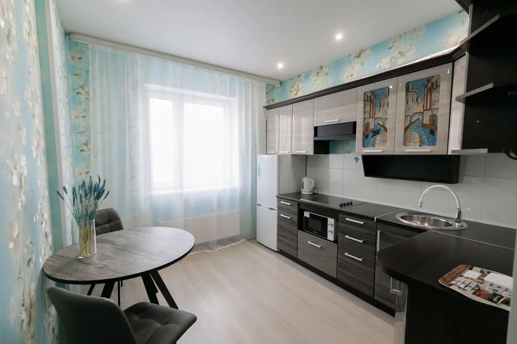 Уютная однокомнатная квартира через дорогу от ОНКО центра