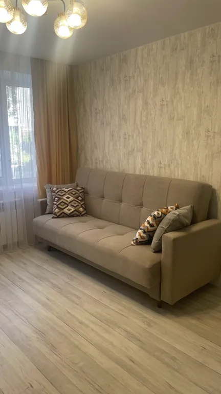 Квартира с новым ремонтом у вокзала