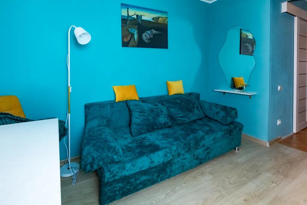 Студия в стиле Сальвадора Дали