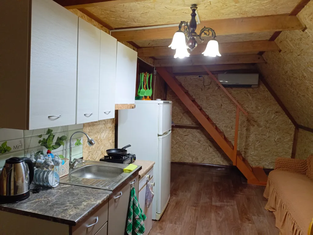 Коттедж Домик от души — Сухум