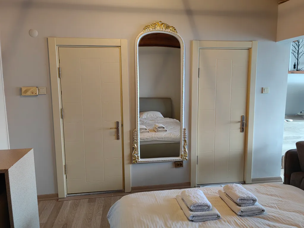 Bosphorus lighthouse studio apartment