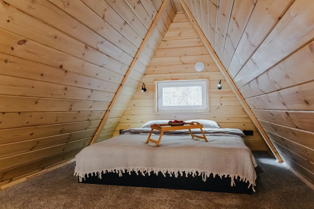 Дом хвоя светлый