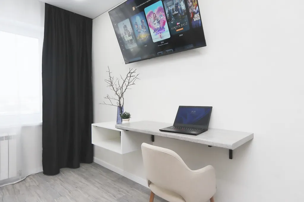 Квартира на 23-м этаже с парящей кроватью