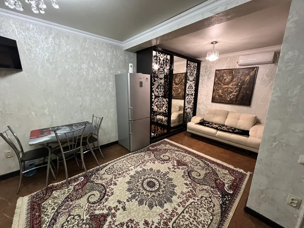 Коттедж Уютный домик со всеми удобствами и уютным крытым двориком — Махачкала