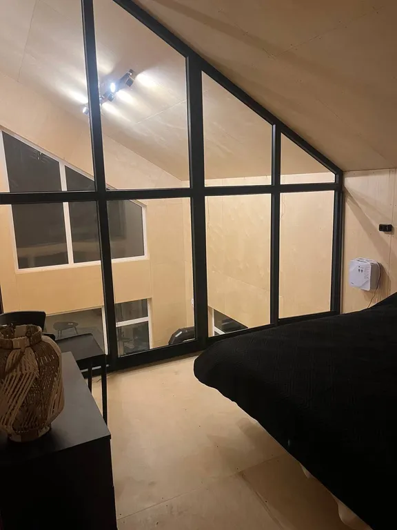 Барнхаус на берегу реки Кундыш