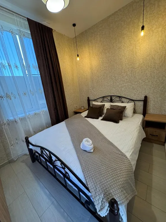 Коттедж Домик в гостевом дворе — аренда посуточно в Тамань