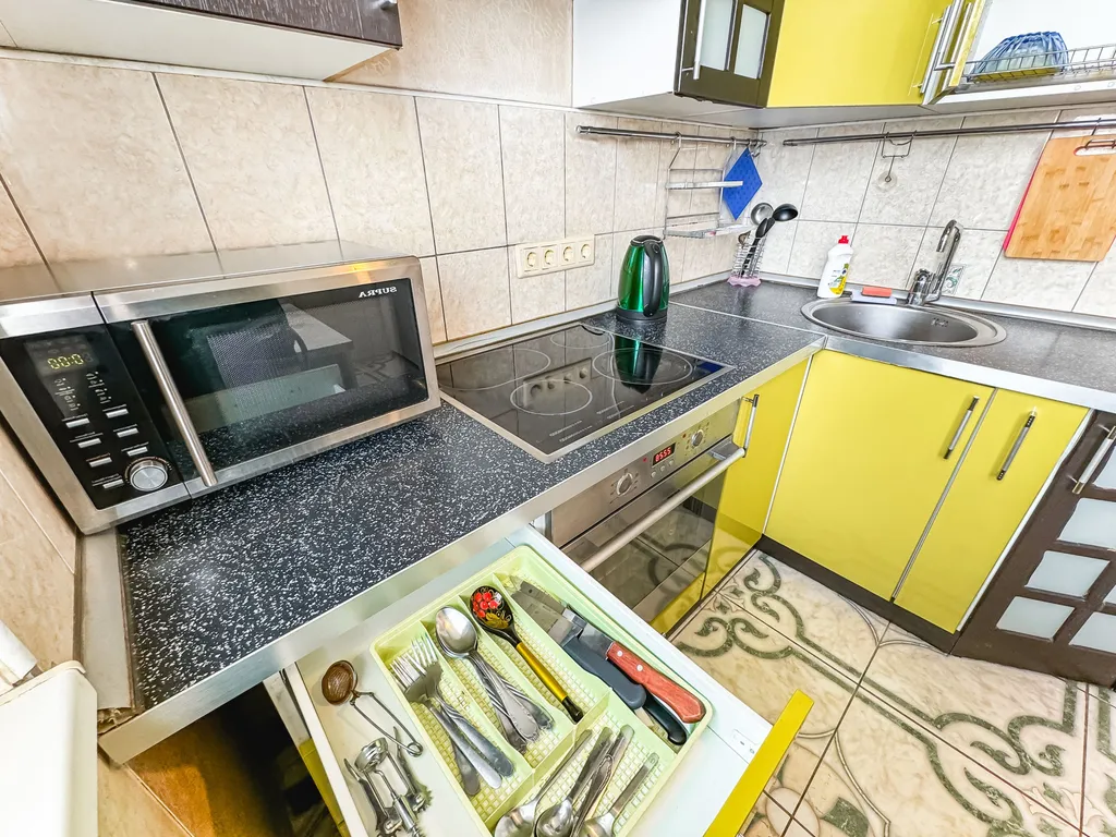 Квартира Чистая и уютная квартира возле Шереметьево — Лобня