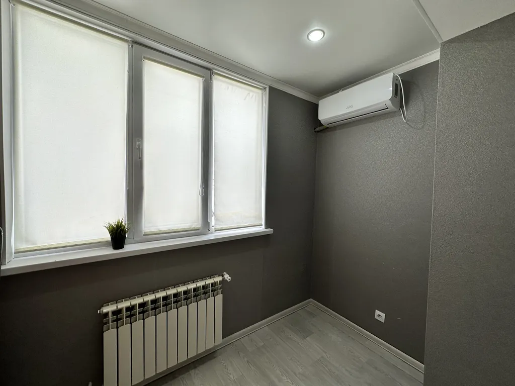 Минималистичная квартира рядом с ледовым дворцом