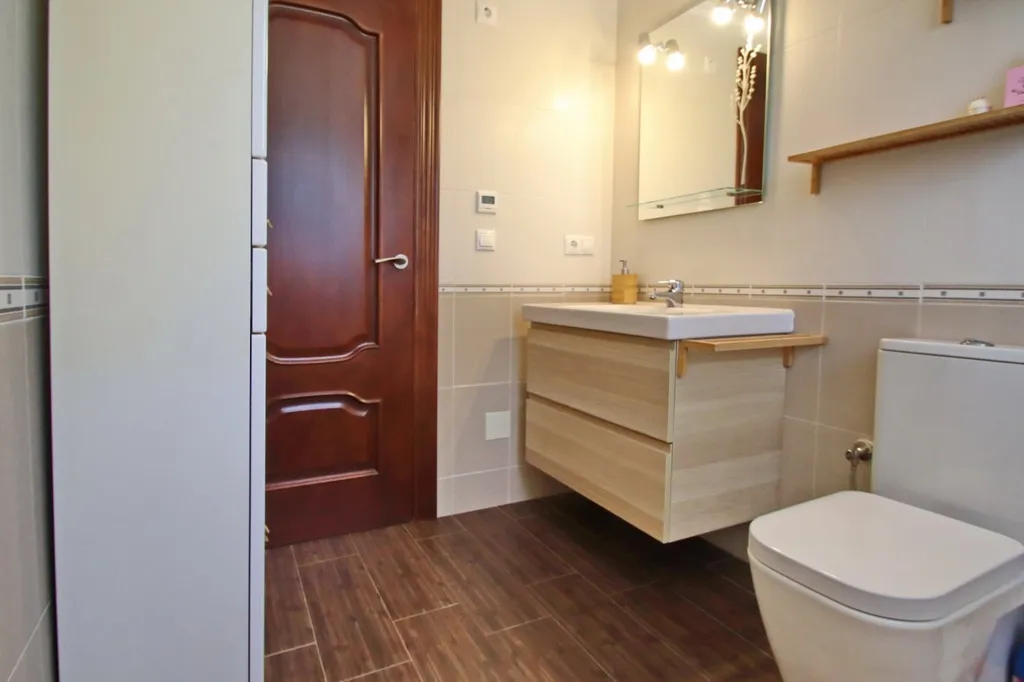 Апартаменты с видом на тихий сад рядом с морем