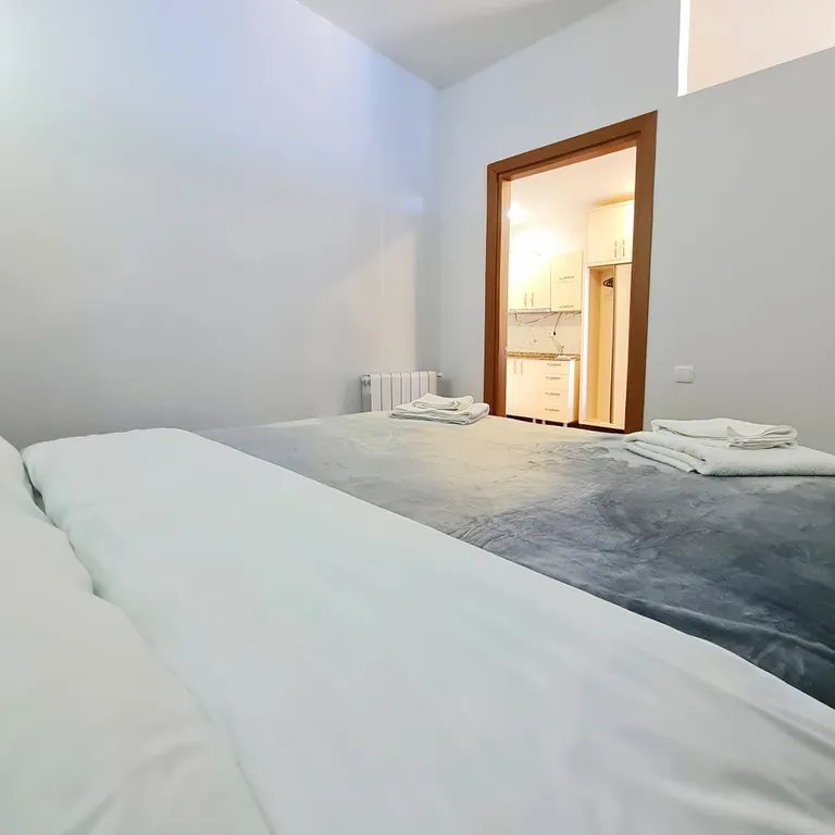 Семейные апартаменты 5, 2 спальни, салон, кухня, вид на море и горы