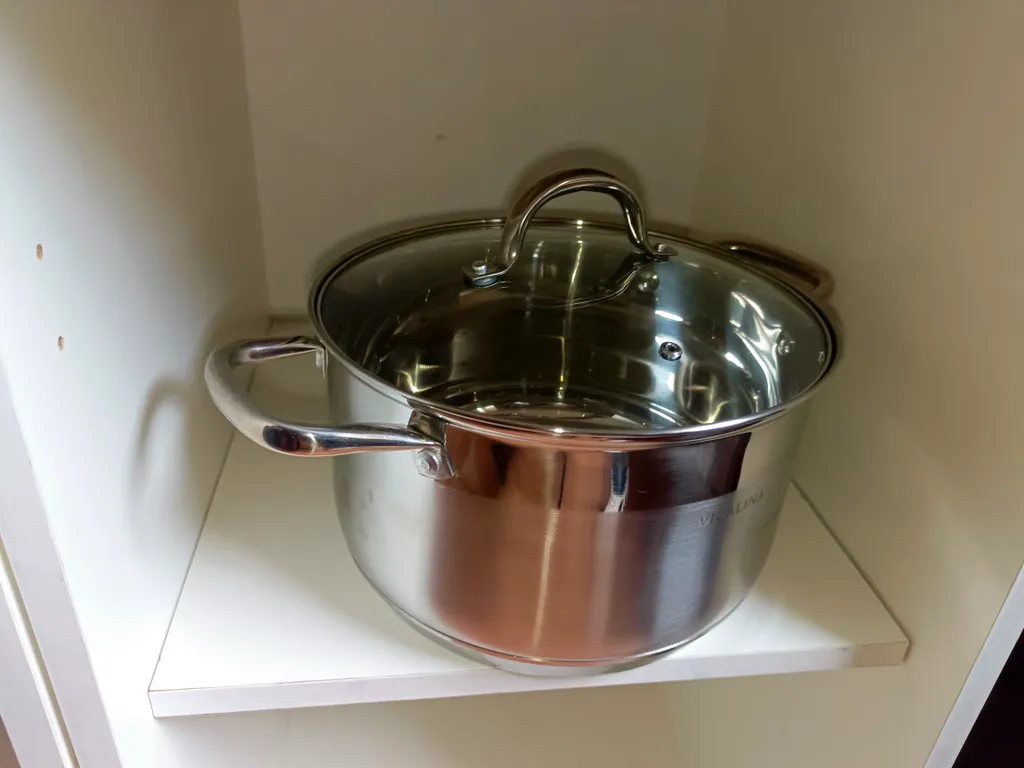 Особенная благостная квартира с удобным расположением на бульваре