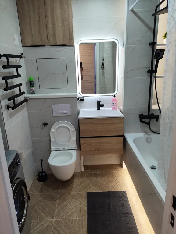 Евро 2ка в центре Братска Медграфт рядом