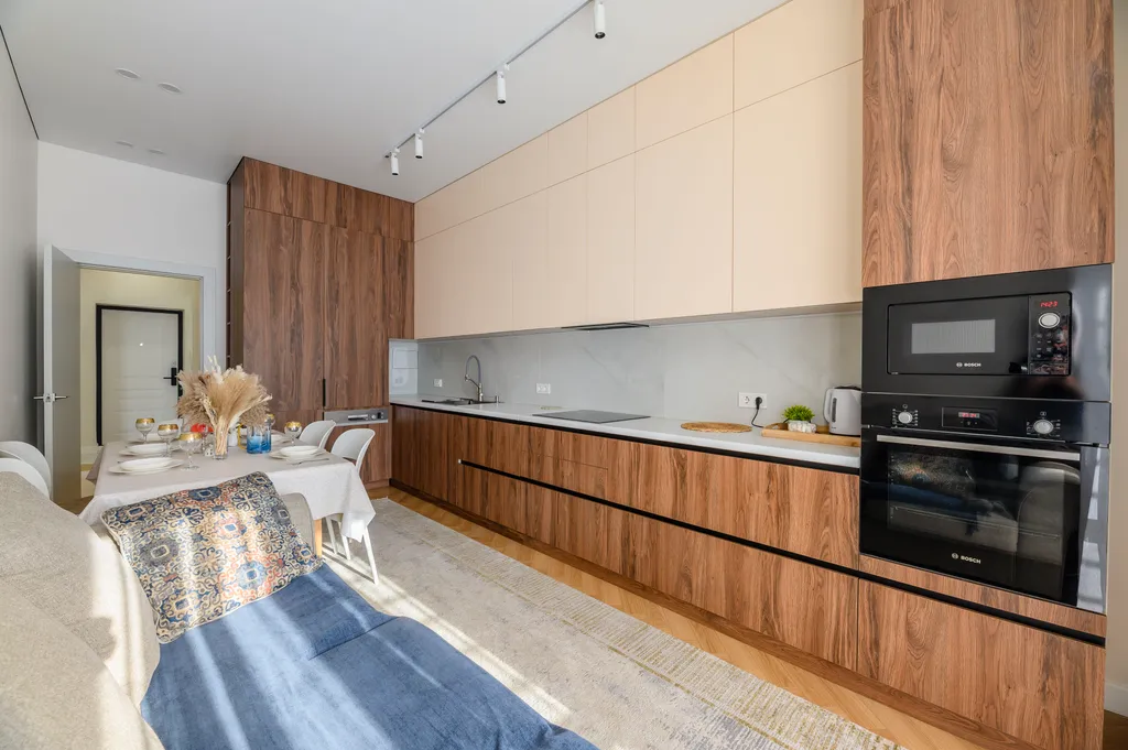 R house Mega Атакент