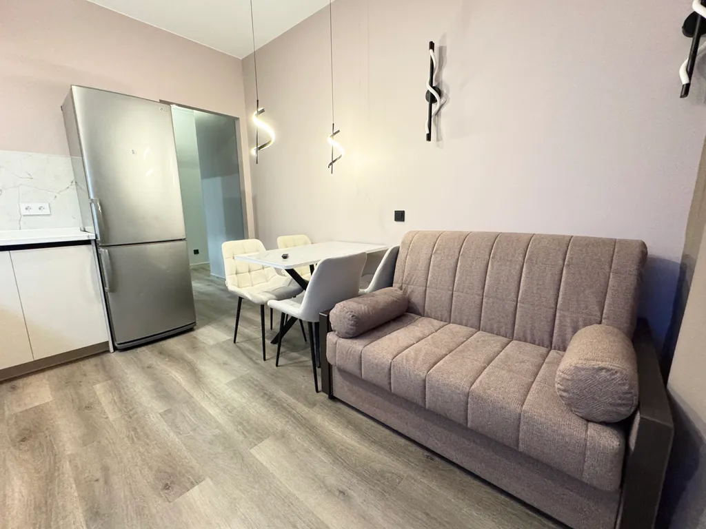 Дизайнерская однокомнатная в ЖК «Бунинские Кварталы»