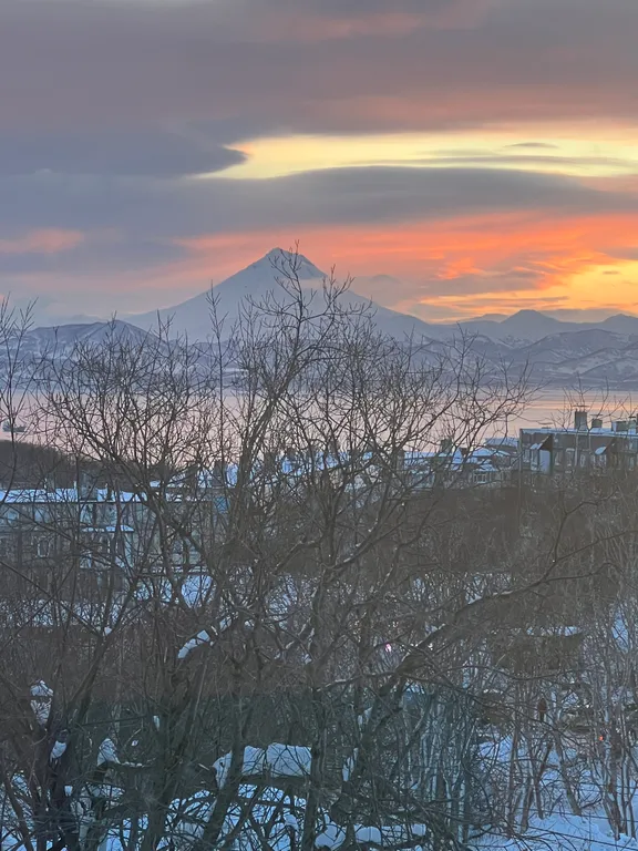 Уютная квартира в одном км от автостанции с видом на бухту