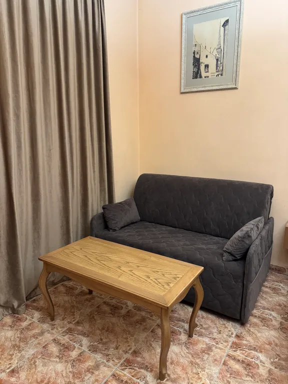 Квартира с прекрасной террасой видом на парк