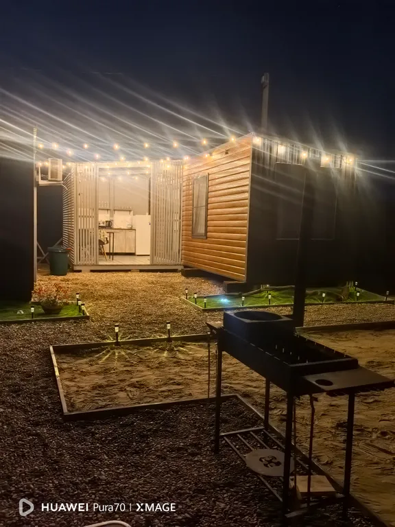 Уютные домики на берегу Азовского моря