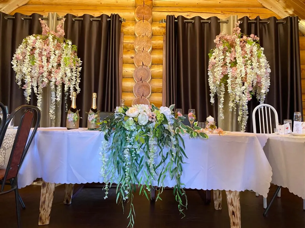 Коттедж с бассейном