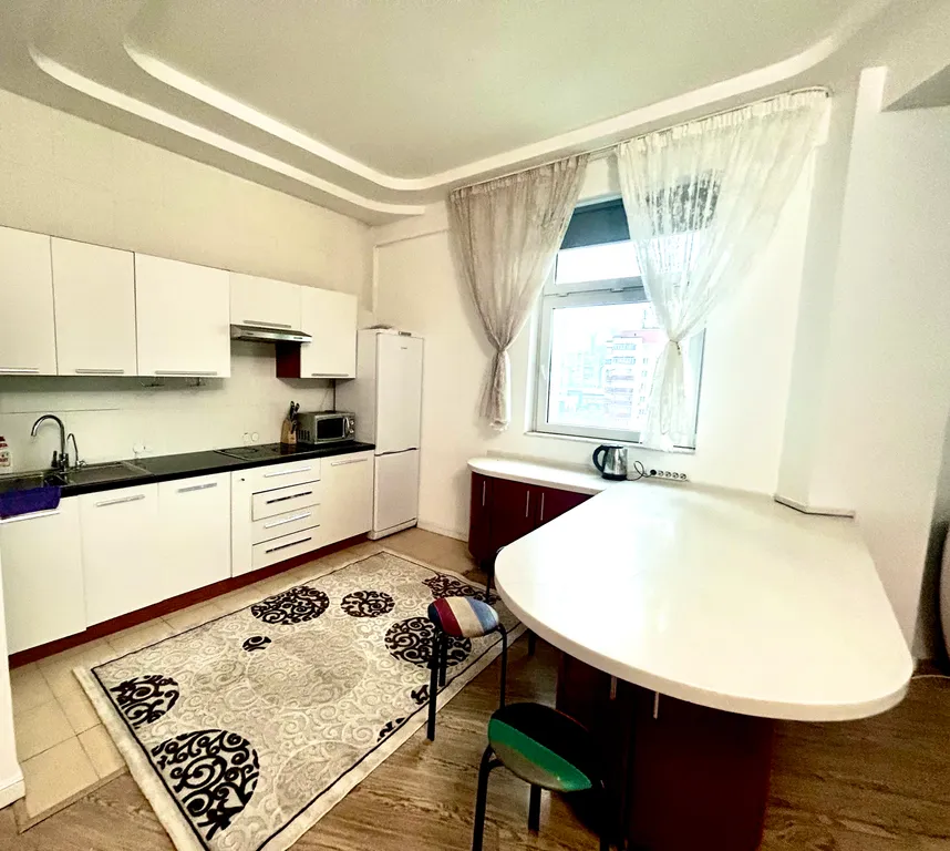 4-комнатная Квартира