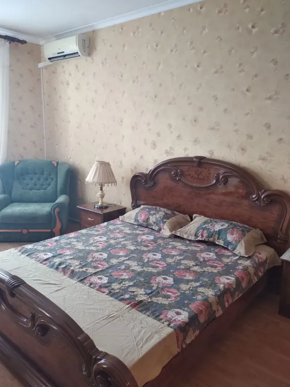 Уютная 2-комнатная квартира — аренда посуточно в Евпатория