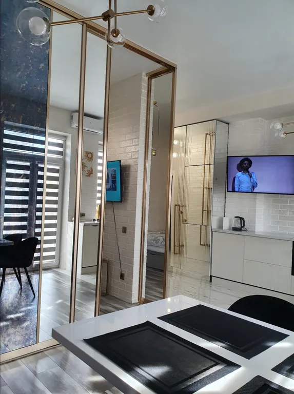 Пешеходная улица Советская закрытая территория аллея фонарей