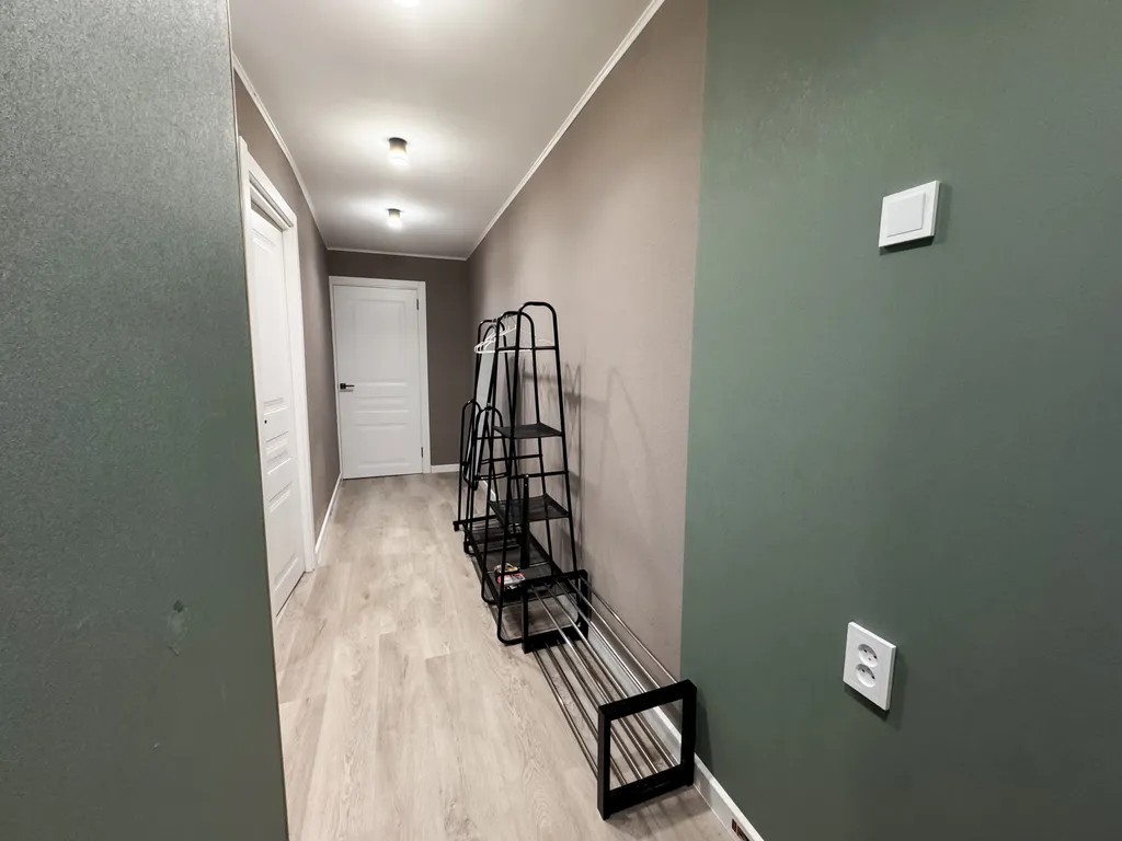 2‑комн. квартира рядом с Долиной уюта на пр. Кольский, 26