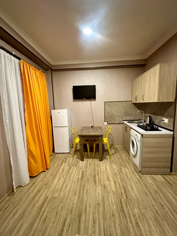 Уютная квартира с двором для хорошего отдыха