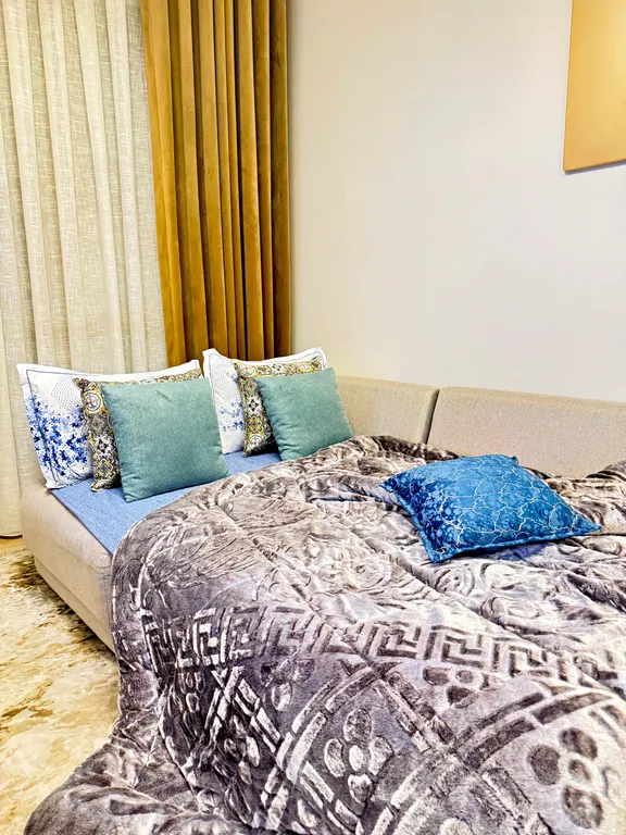 Almazar City by Royal rentals