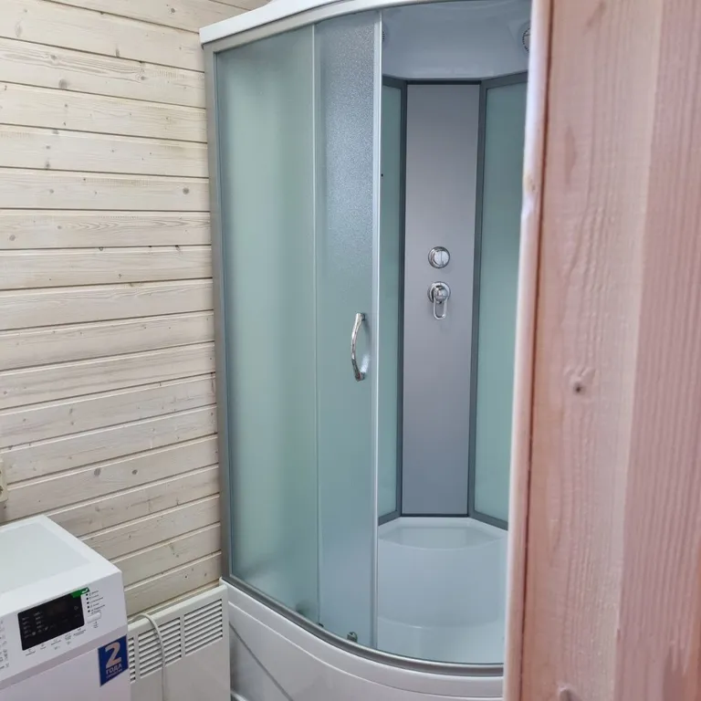 Уютный дом на берегу озеру "Прозрачный берег №3"