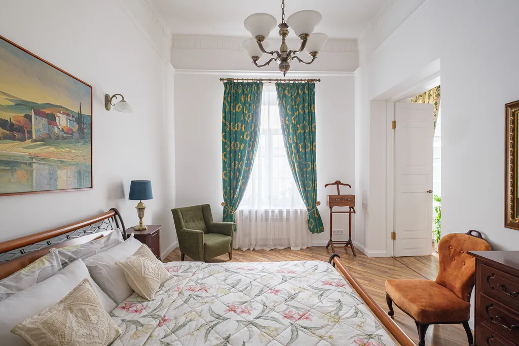 Элегантная квартира Delux с тремя спальнями, парковкой у Эрмитажа