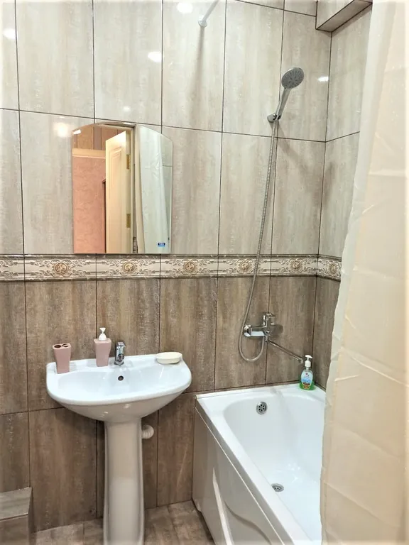 Квартира Анти-Отель на 2чел. 1комн.кв. 8этаж, код-23 — Махачкала