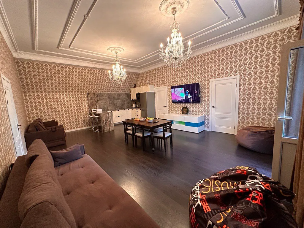 Квартира Amore — аренда посуточно в Псков