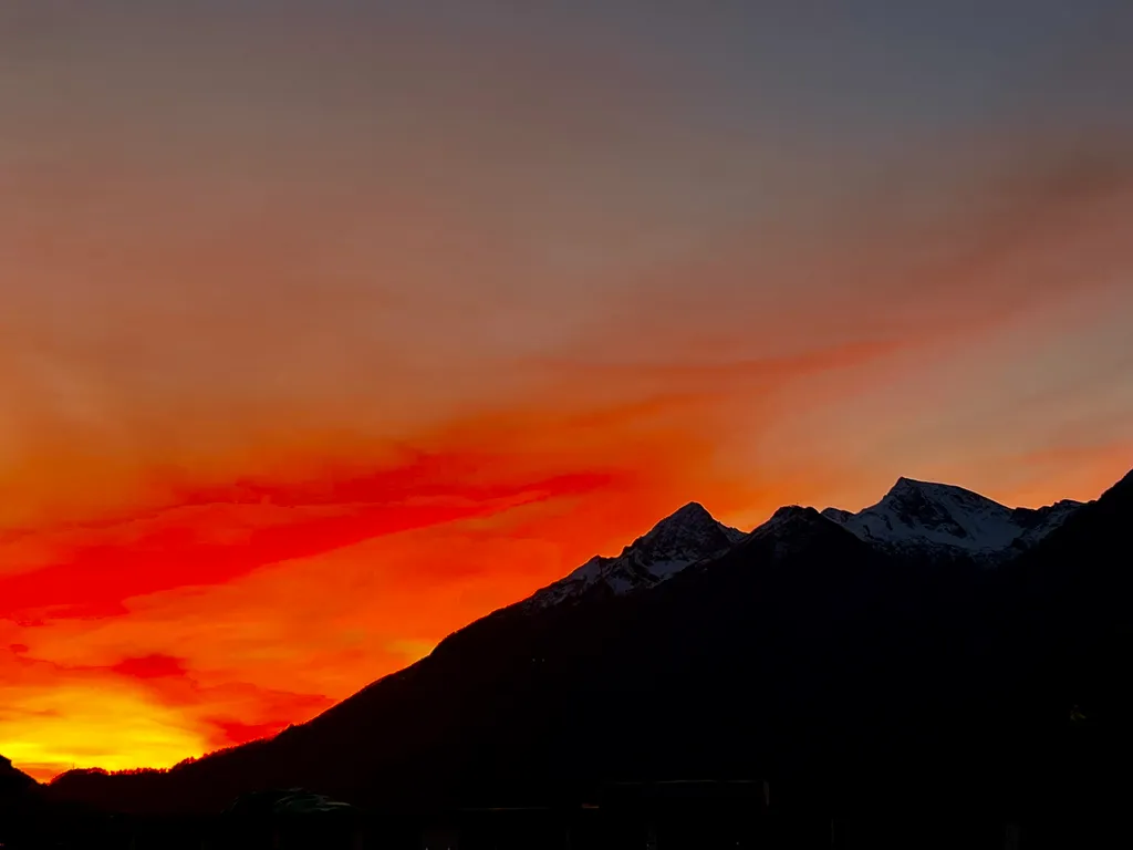 Коттедж Шале в горах — Красная Поляна