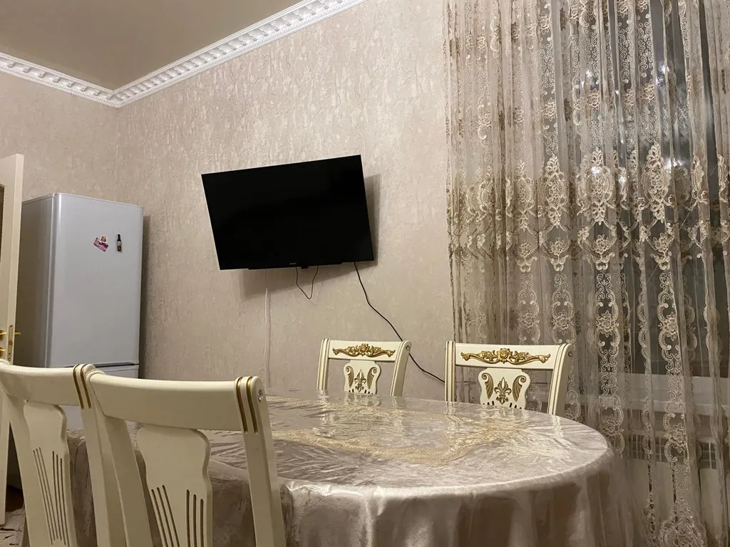 Уютный домик в сказочном месте