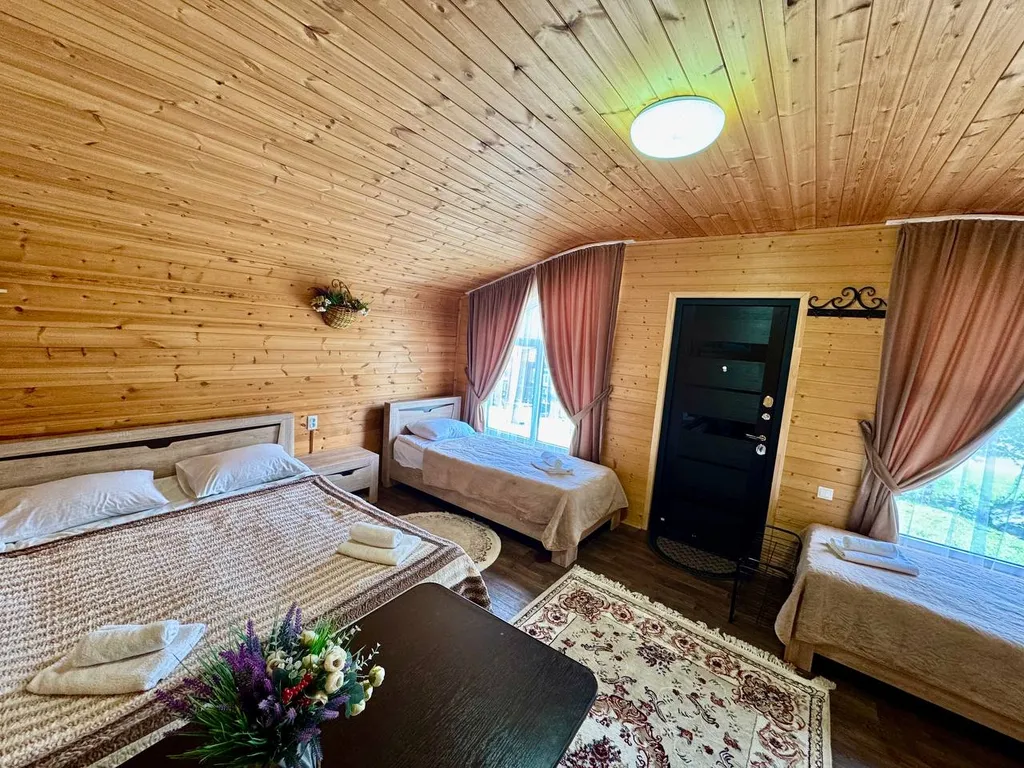 1-комнатный дом с двуспальной кроватью №1 и №4