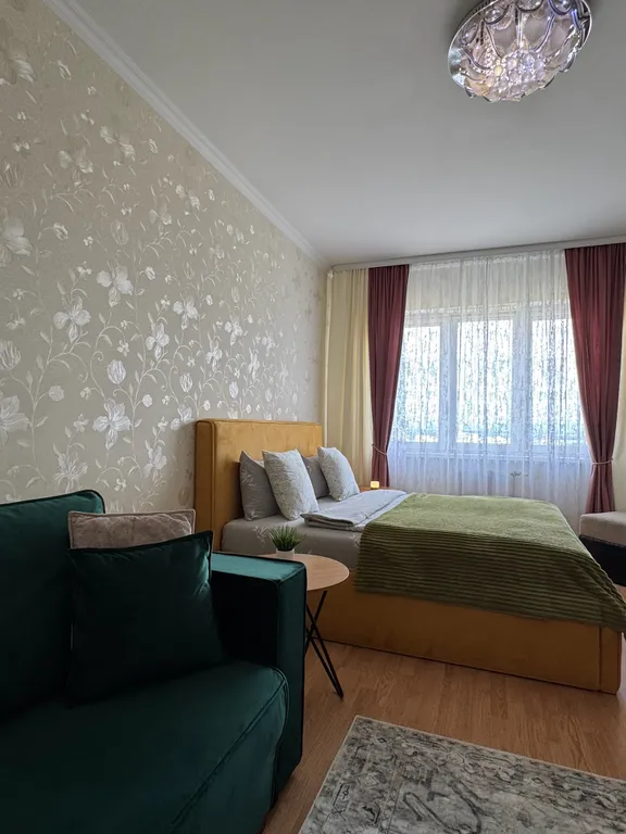 Апартаменты на 10 этаже с хорошим видом из окна