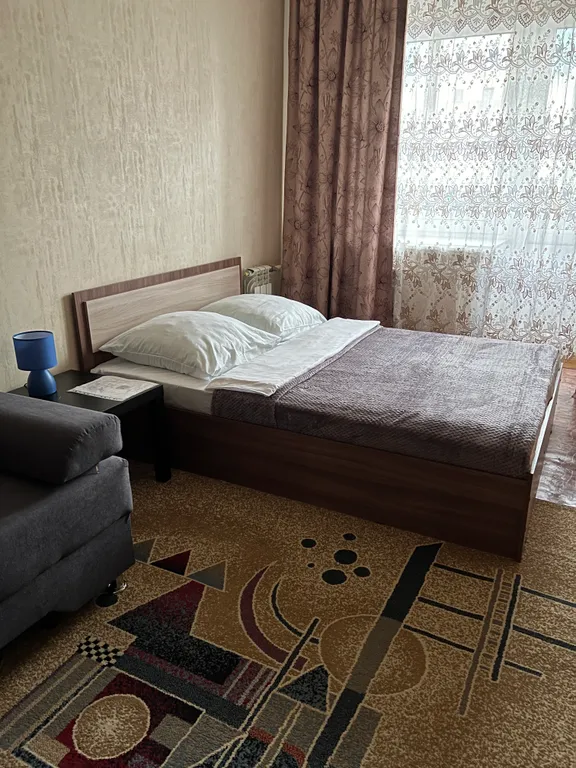 Уютная квартира в центре Левобережья — аренда посуточно в Омск