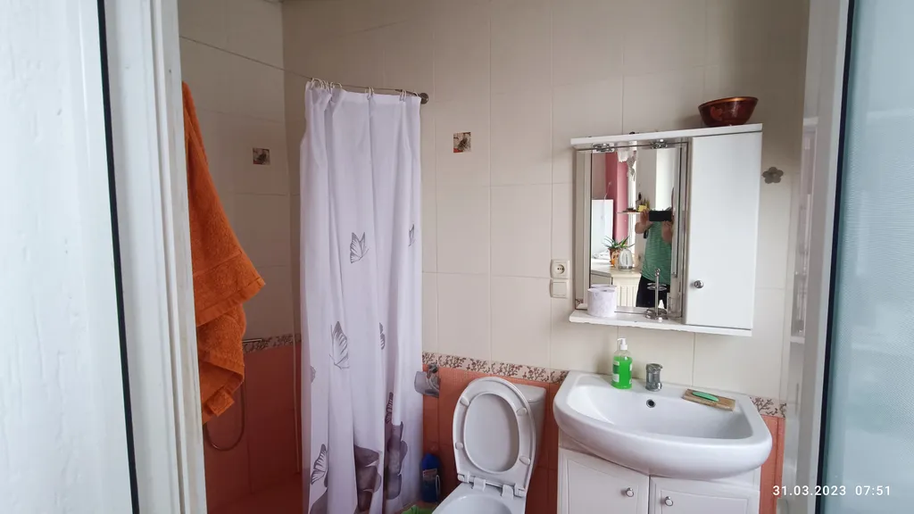 Дом с отдельным входом для большой семьи