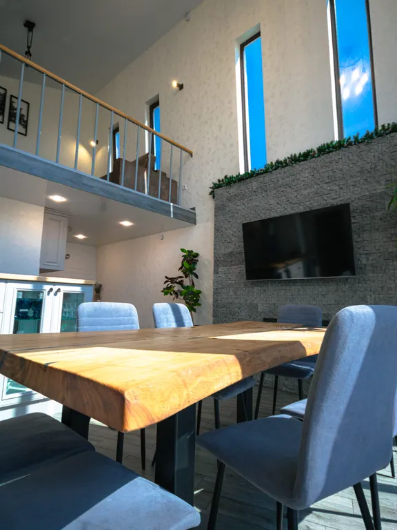 Апартаменты с горячим бассейном и видом на горы