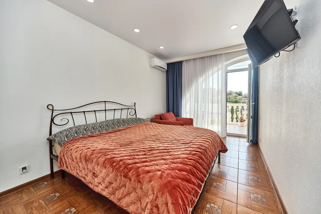 Квартира Апартамент люкс с видом на море — аренда посуточно в Семидворье