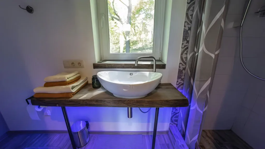 Уютный домик  A-fraim в лесной зоне со всеми удобствами в черте города