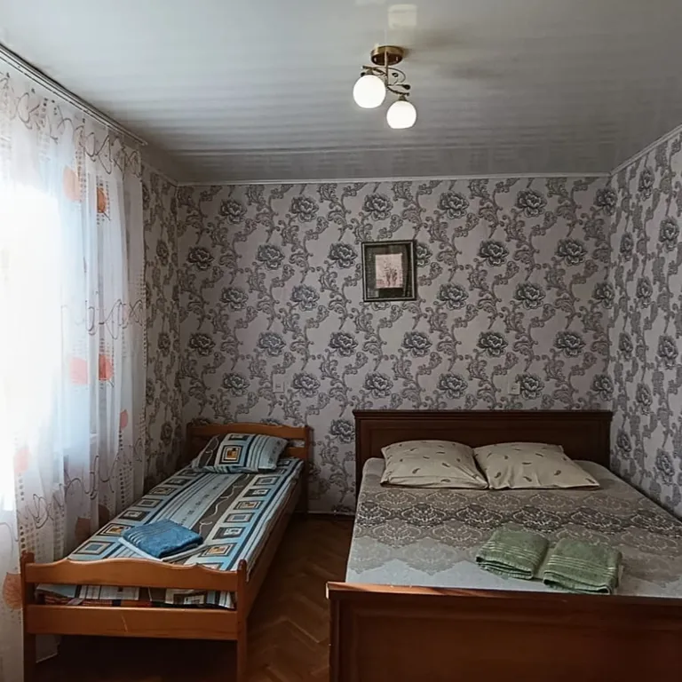 Квартира Трехместная комната с кондиционером в частном секторе — аренда посуточно в Сочи