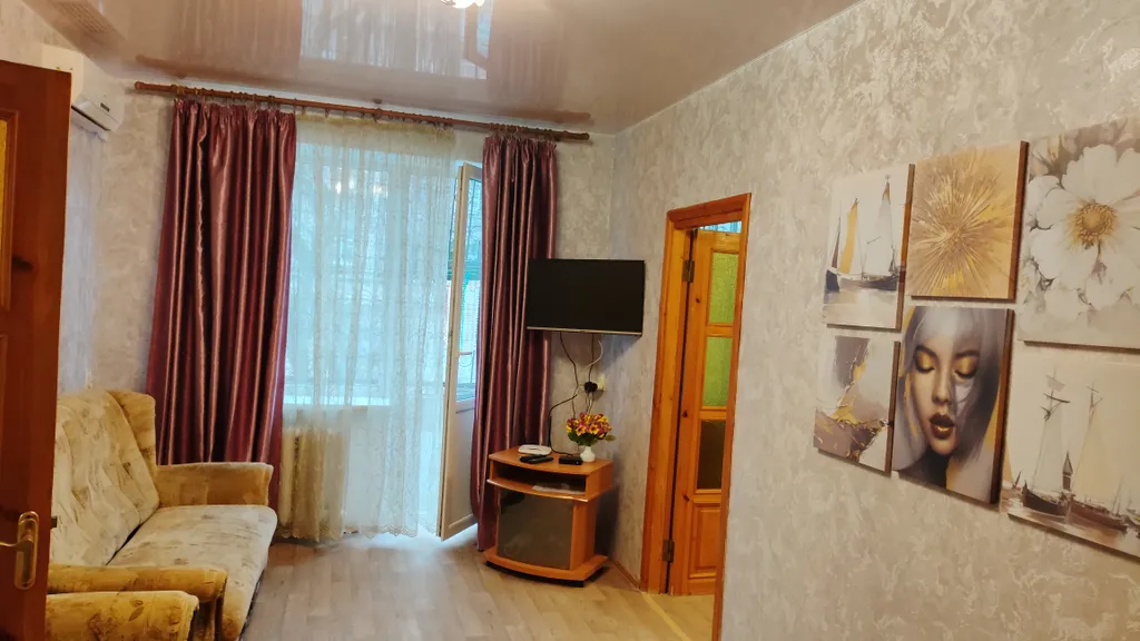 Квартира 2х комнатная в центре — аренда посуточно в Севастополь