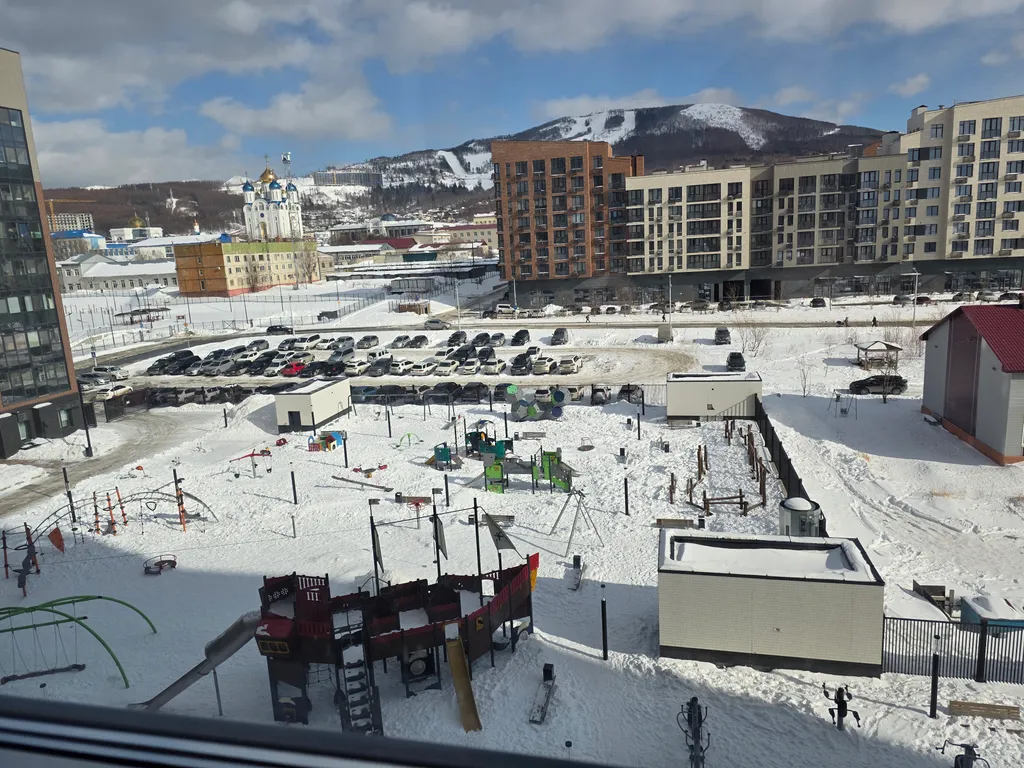 Квартира с современным ремонтом в ЖК Авангард