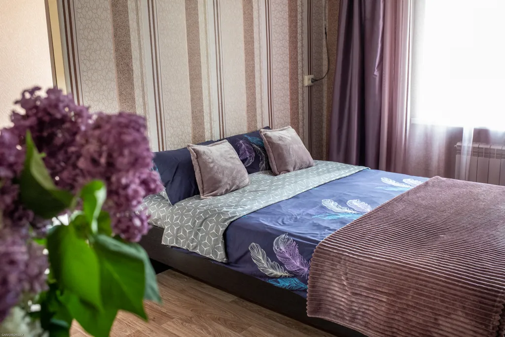 Мини-двухкомнатная квартира в центре города — аренда посуточно в Аксай